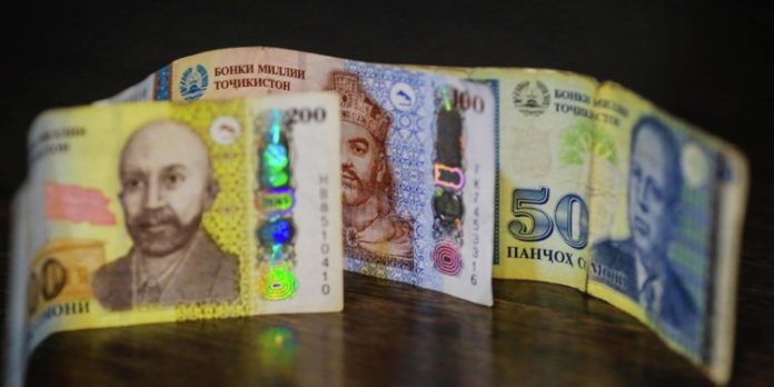 dvoe-zhitelej-varzoba-zaderzhany-po-podozreniju-v-moshennichestve-na-summu-okolo-155-mln-somoni-17e3ada.jpg