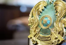 В Казахстане хотят поменять герб, потому что он ассоциируется с Советским Cоюзом