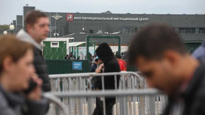 v-rossii-sozdadut-otvetstvennoe-za-mezhnacionalnuju-i-migracionnuju-politiku-vedomstvo-0420797.jpg