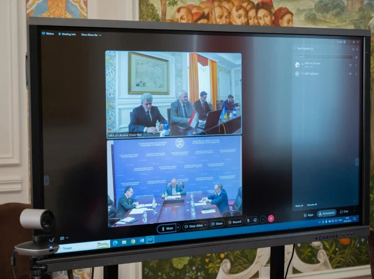 Заместители Министра иностранных дел Таджикистан и Украины провели онлайн встречу