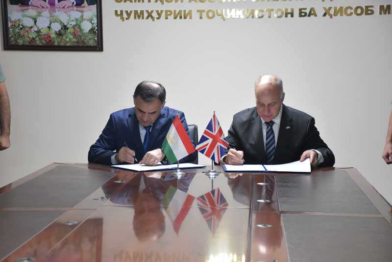 Таджикистан и Великобритания развивают сотрудничество в области снижения риска бедствий