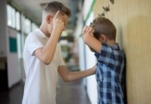 Учителям в школах России разослали методичку по нейтрализации детской агрессии