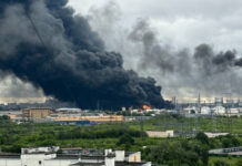 Дроны атаковали нефтеперерабатывающие объекты в Москве и нескольких регионах России