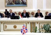 Первый вице-премьер Таджикистана встретился с британским атташе по вопросам санкций