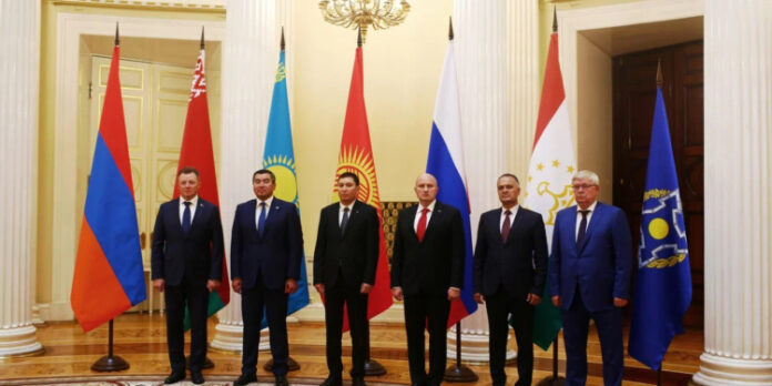 v-tadzhikistane-sozdadut-centr-gumanitarnogo-reagirovanija-odkb-208a204.jpg