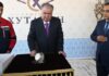 Эмомали Рахмон заложил первый камень в основание нового цементного завода в районе Кушониён