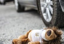 В Джайхуне водитель Lexus насмерть сбил ребёнка