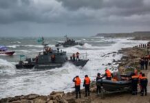 Девять военных Казахстана погибли во время учений на Каспии
