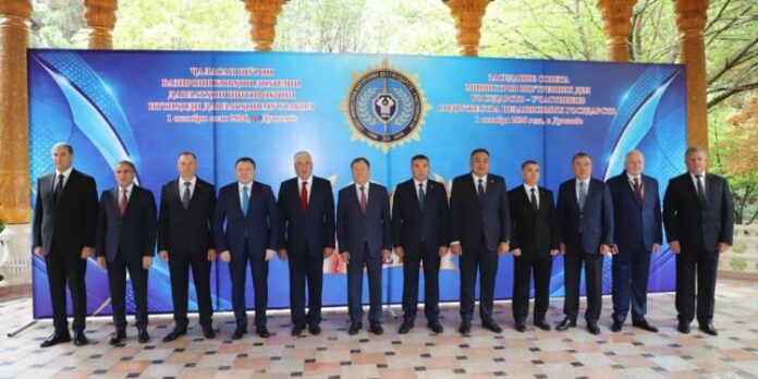 v-dushanbe-glavy-mvd-stran-sng-obsuzhdajut-borbu-s-prestupnostju-i-kiberugrozami-2fe7ab2.jpg